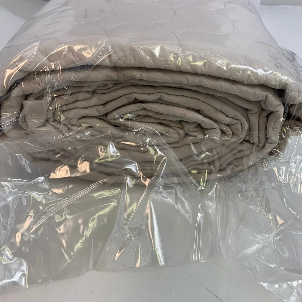 Southshore Fine Linens 90‎ Circle 2 Piece Quilt Set Bone Twin Twin XL New